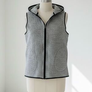 Lululemon reversible hooded vest